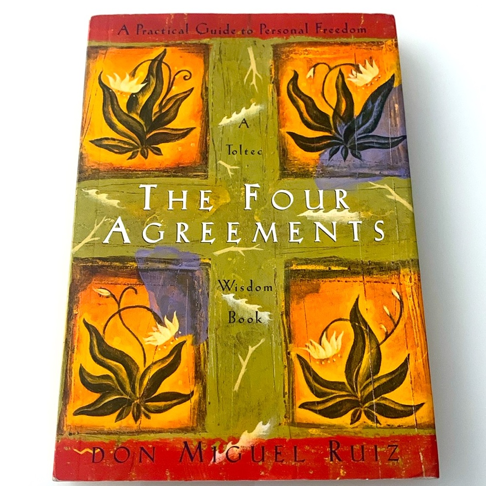 THE FOUR AGREEMENTS the Book